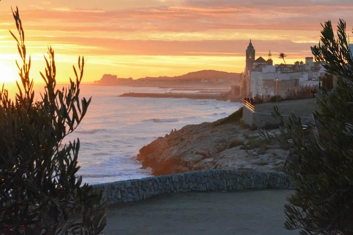 Touristic highlights of Sitges on a Private half day tour with a local