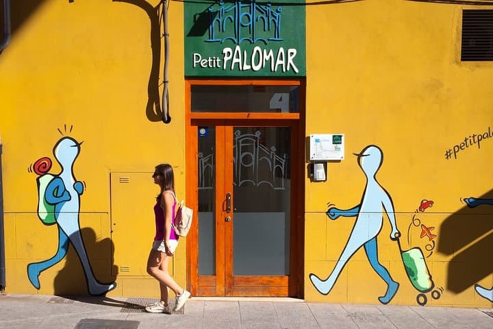 Private tour of Offbeat Valencia with a local