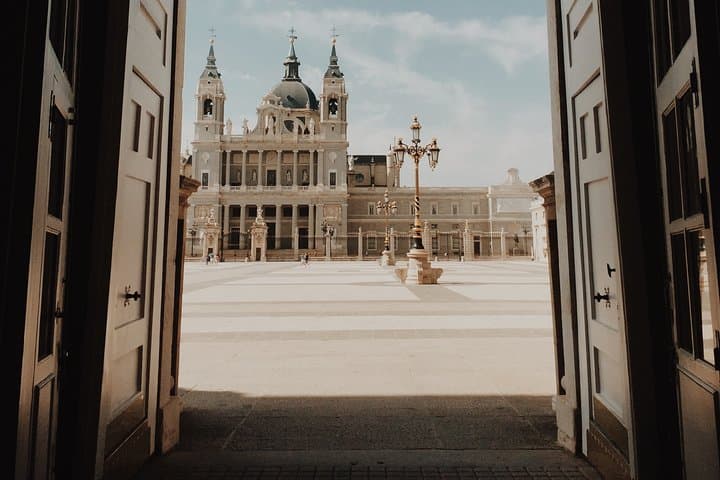 Royal Palace Skip-the-Line Ticket and Guided Tour in Madrid