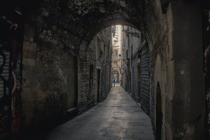 Discover the Unpolished Charm of El Born with a Local
