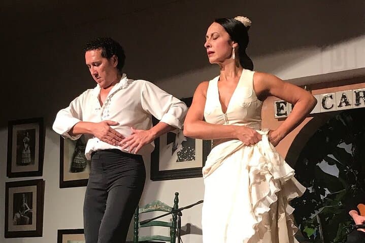 Cordoba Flamenco Show at Tablao El Cardenal with a Drink