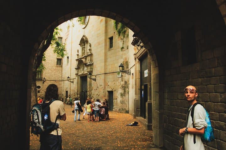 Private Barcelona Old Town Walking Tour with Local Expert