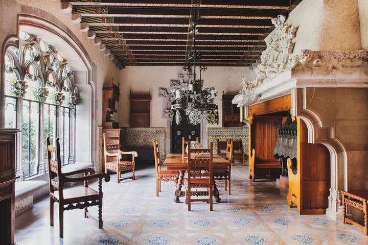 The City of Gaudi - Barcelona Walking Tour with Local Expert Guide