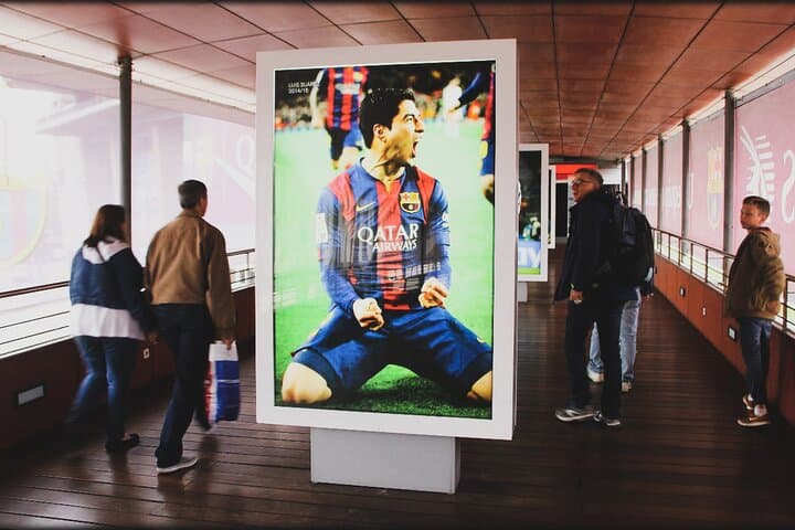 Private Football Club Barcelona Tour with Local Expert