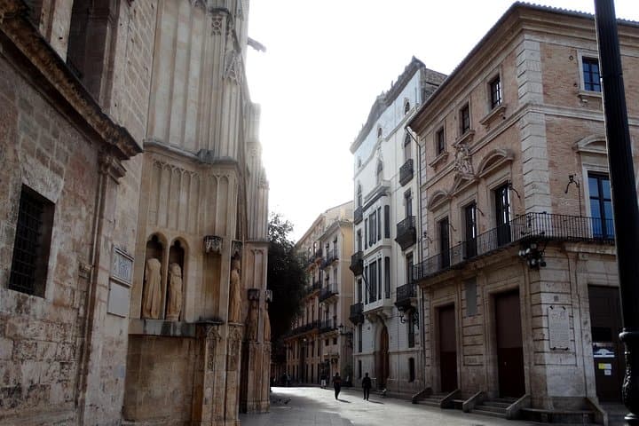 Valencia paso a paso