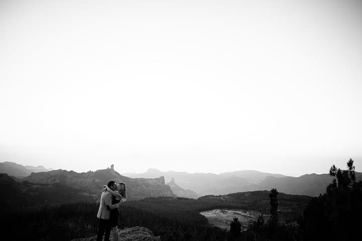 Photoshooting at Roque Nublo, Tejeda