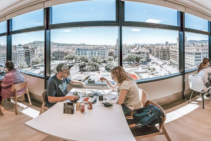 Madrid Must-See Private Tour with Local Expert