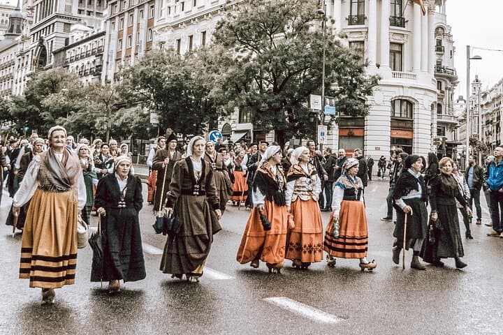 History, Culture and Architecture on Madrid Tour with Local Expert Guide
