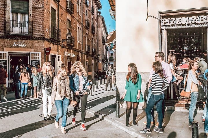History, Culture and Architecture on Madrid Tour with Local Expert