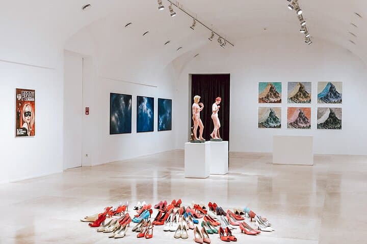 Art Tour to Reina Sofía Museum in Madrid