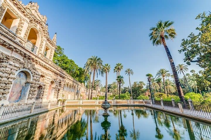 Seville Sightseeing Tour with Alcazar and Cathedral Tickets