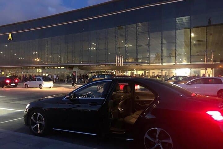 Private Transfer From Barcelona Airport to Barcelona City