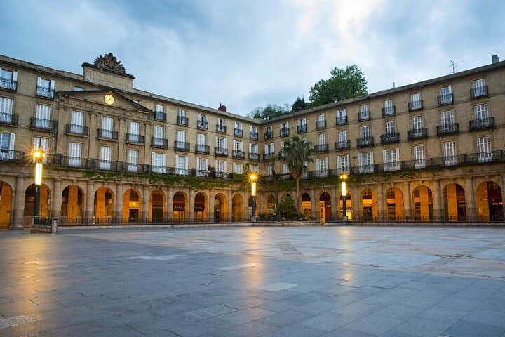Bilbao Night Tour