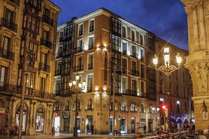 Bilbao Night Tour
