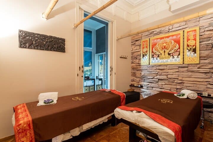 Couples massage room