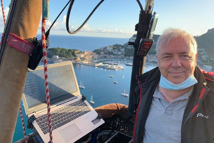 Private Balloon Flight Over Mallorca for Two People