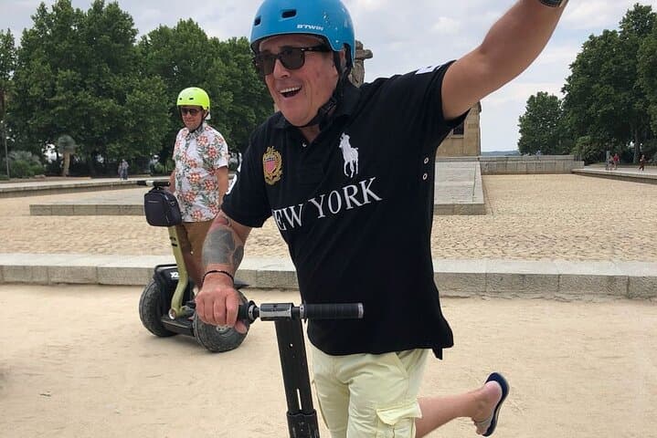 Tour in segway around the city in 1 hour
