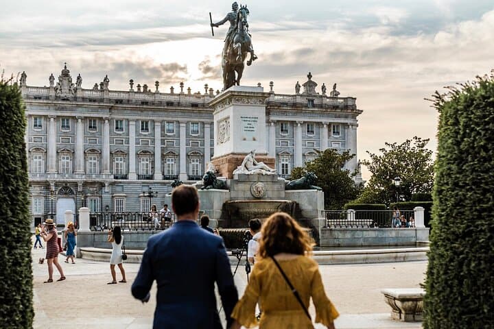 Madrid Icons & Hidden Gems: Private Custom Tour with a Local