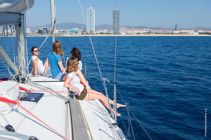 Chill Out Sailing from Barcelona - Private Tour
