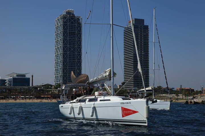 Chill Out Sailing from Barcelona - Private Tour