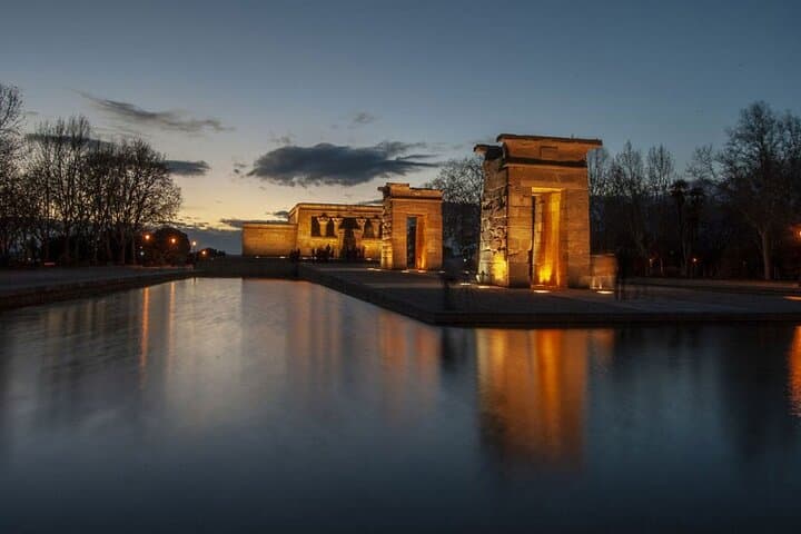 Madrid Sunset and Night Lights eBike tour
