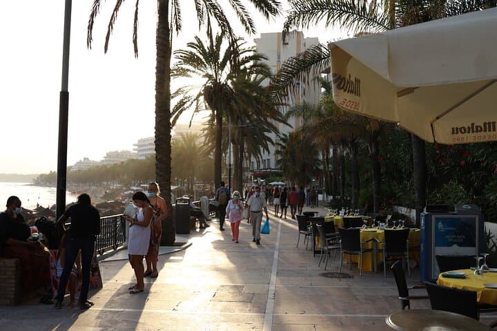 Marbella Private Walking Tour with a Local