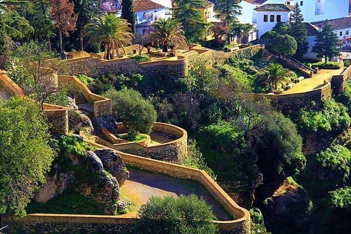 Ronda Historical Walking Tour with Bullring Entrance