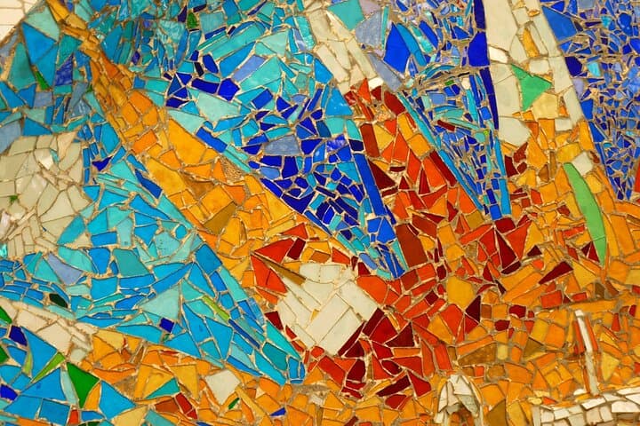 Gaudí mosaic bench at Park Güell Barcelona