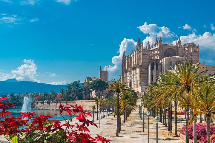 Self-Guided Audio Tour - The Legends of Palma