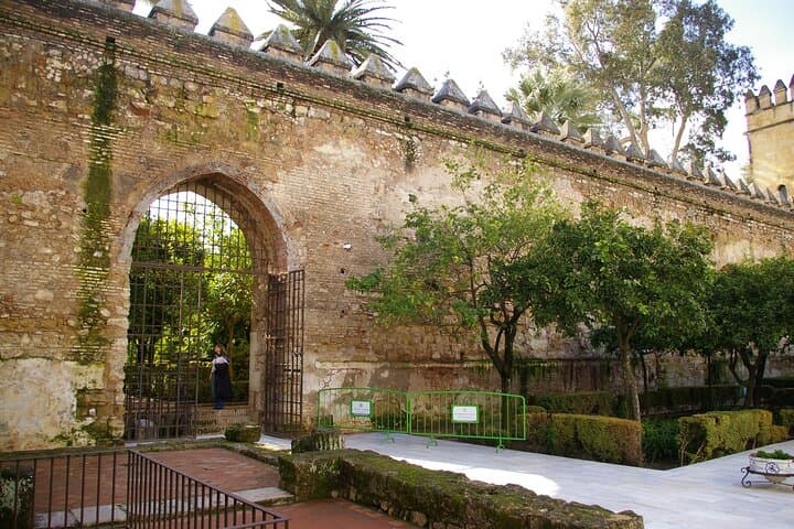 Alcázar Gardens Guided Tour Tickets Included