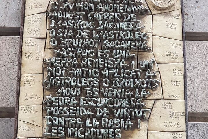 Walking Tour Mysteries and Legends of Barcelona and its Ghosts
