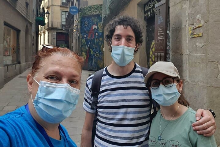 Guided Tour to Pier through the Jewish Quarter of Barcelona