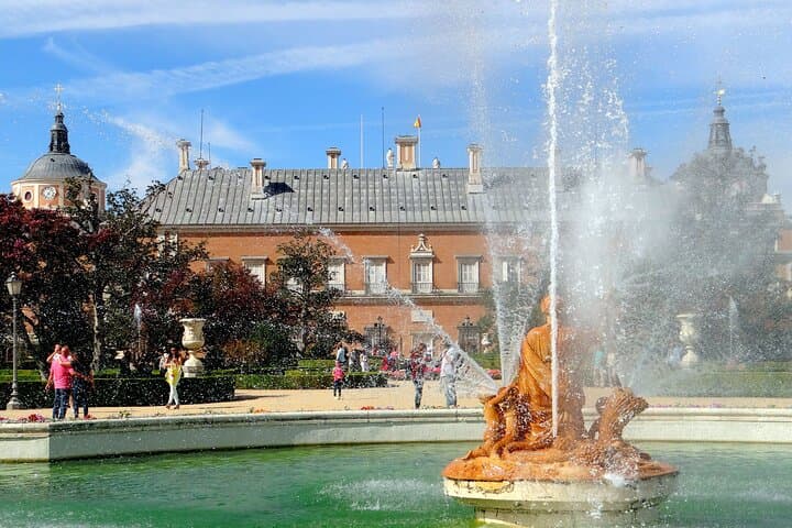 Aranjuez Essential