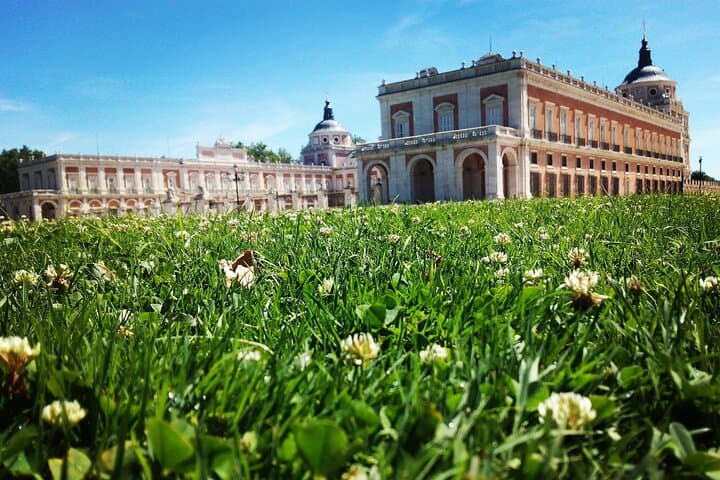 Aranjuez Essential