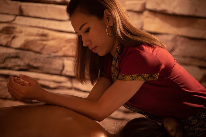 Bali & Thai massage