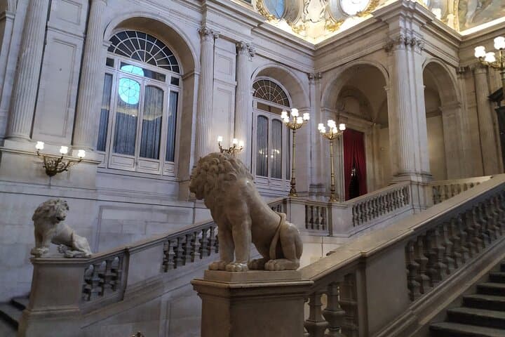 Royal Palace Madrid Small Group Tour with Skip the Line Ticket