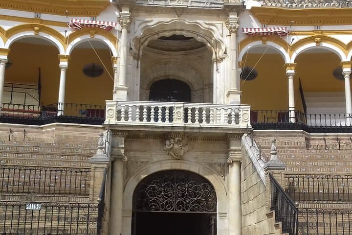 Private tour to the bullring La Maestranza
