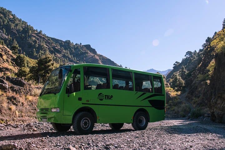 Roundtrip Transfer Caldera de Taburiente and Guaguas Station