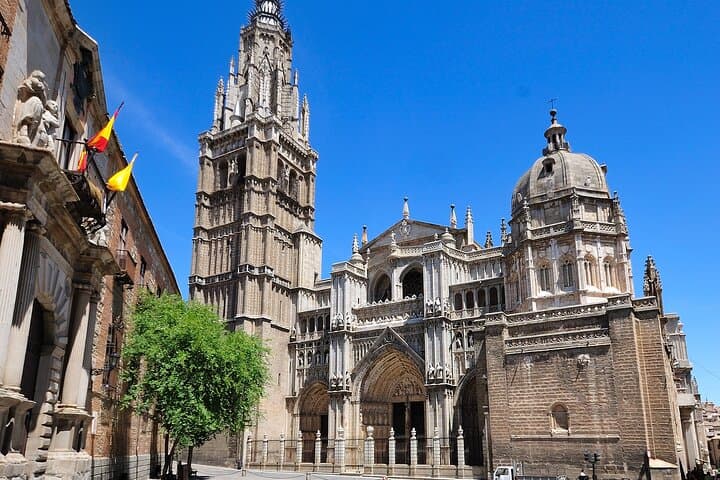 Andalusian Highlights: 6-Day Guided Tour from Madrid