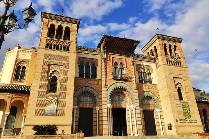 Secretos del Parque María Luisa & Plaza de España Tour en Español