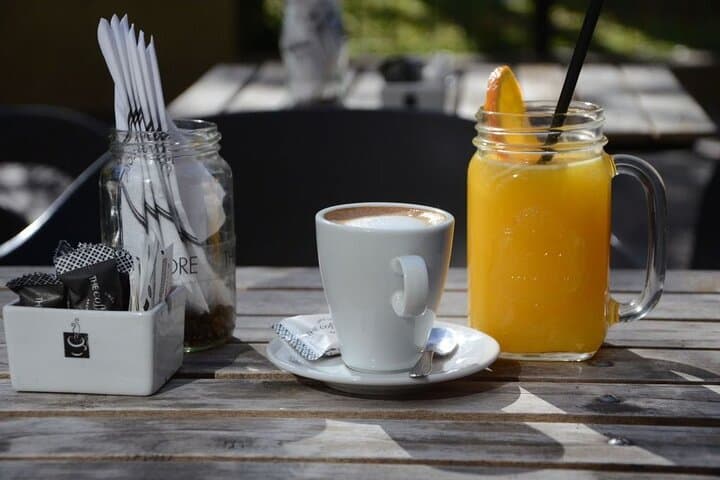 Starting with fresh Sevilla orange juice and coffee