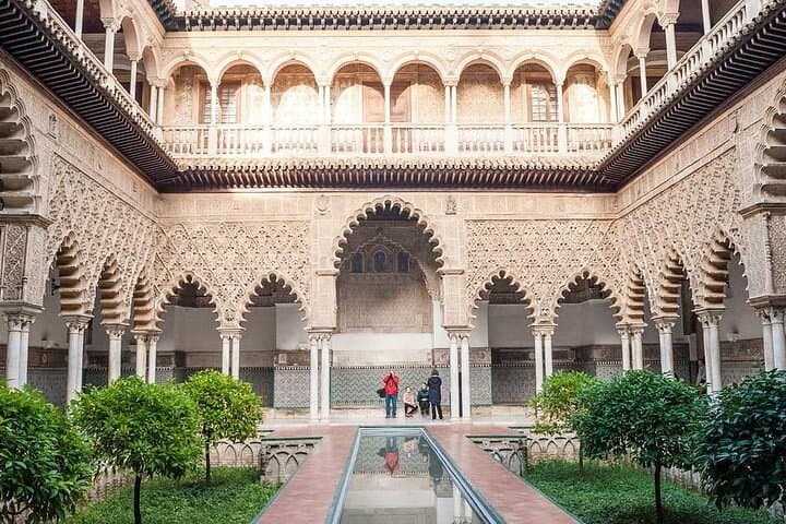 Doncellas Courtyard - Royal Alcazar