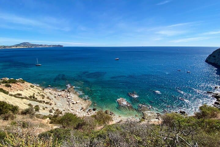 Hiking Peñon de Ifach in Calpe and visit Altea - OFFICIAL GUIDE