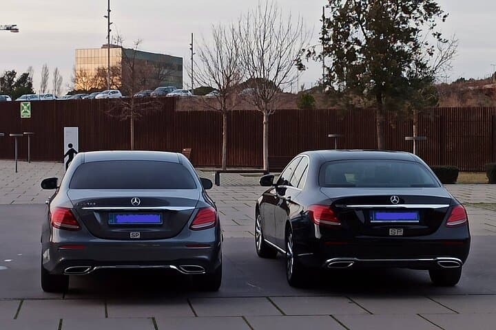 Transfer Airport Barcelona (DE 1 to 2 passengers)