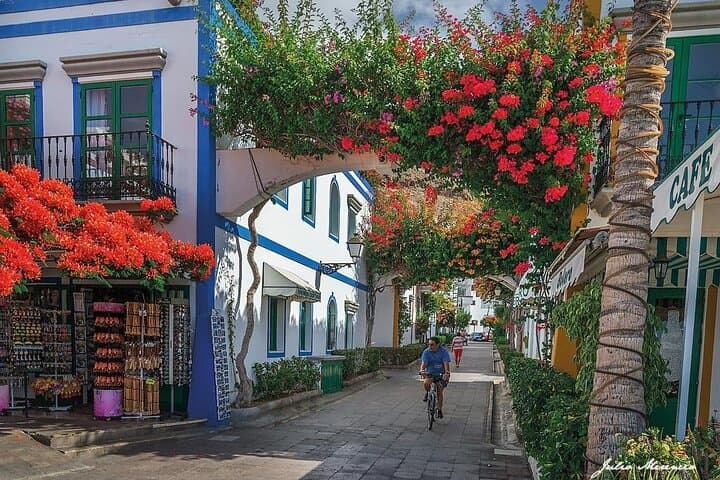 Gran canaria shopping day in Puerto Mogan