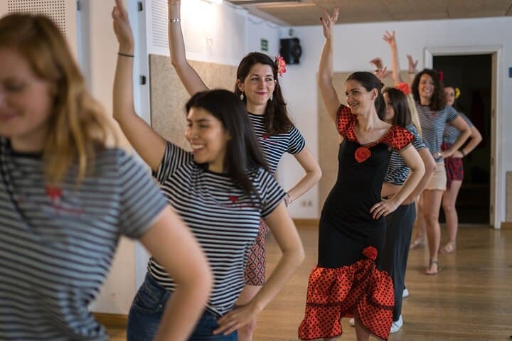 We learn to move the whole body with music