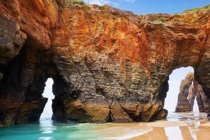 Natural formations at Playa de las Catedrals at low tide