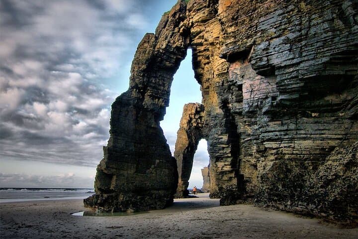 Natural formations at Playa de las Catedrals at low tide