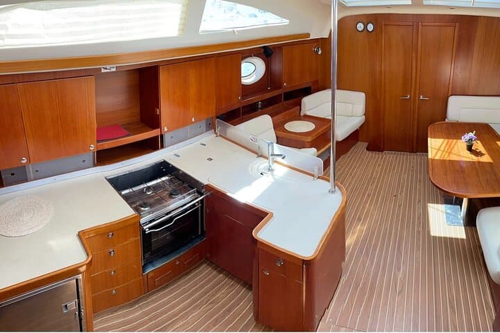 Sailing Tour along the Valencia Coast