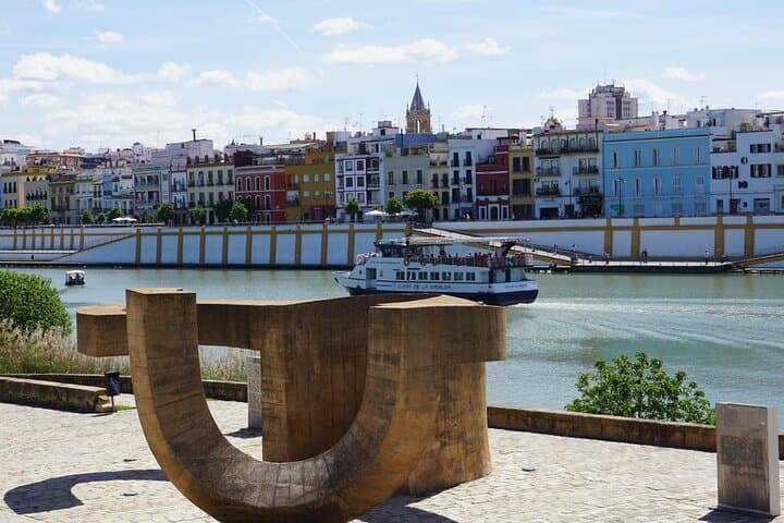 Monument to Tolerance Rio Guadalquivir